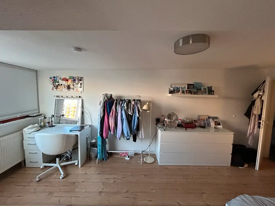 WG-Zimmer mit 67 m² in Hürth – Bild 3