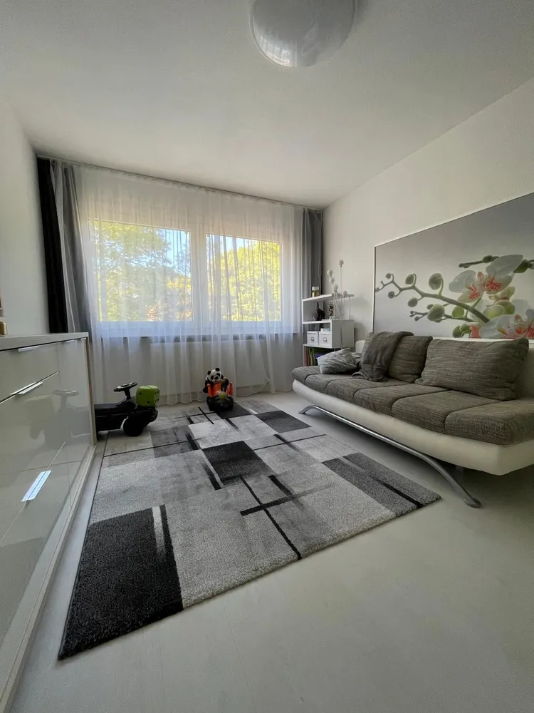 3 Zimmer Wohnung mit 80 m² in Karlsruhe – Bild 4