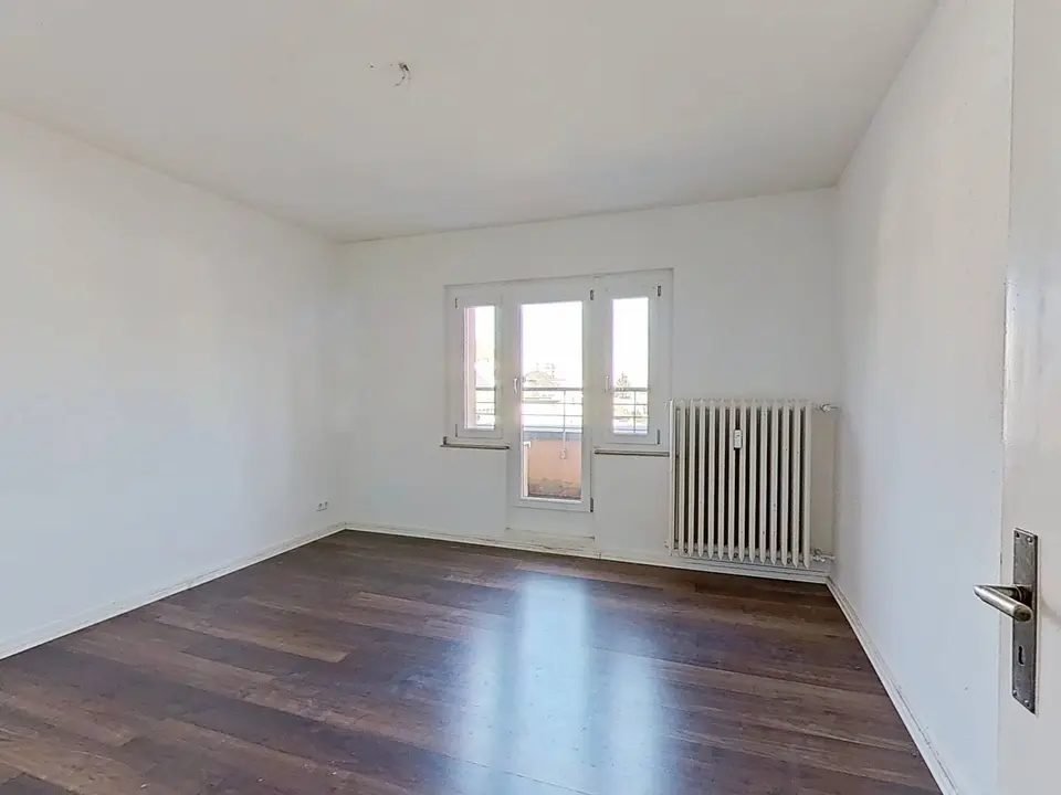 6 Zimmer Wohnung mit 93 m² in Bergisch Gladbach – Bild 1