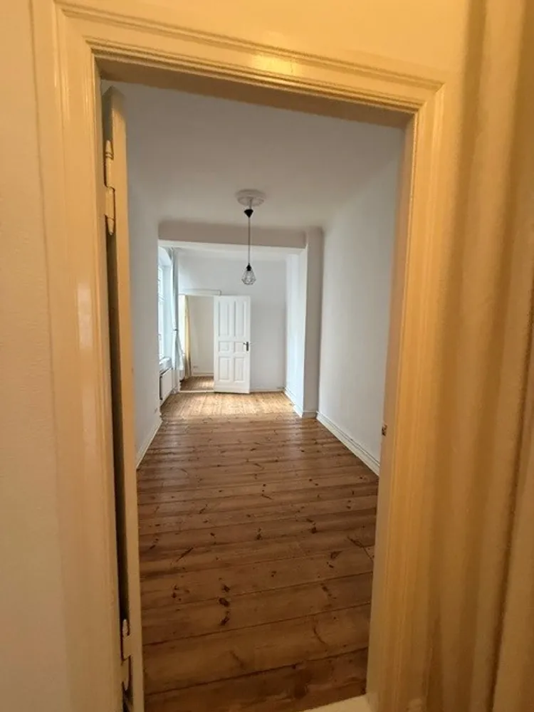 3 Zimmer Wohnung mit 103 m² in Berlin – Bild 4