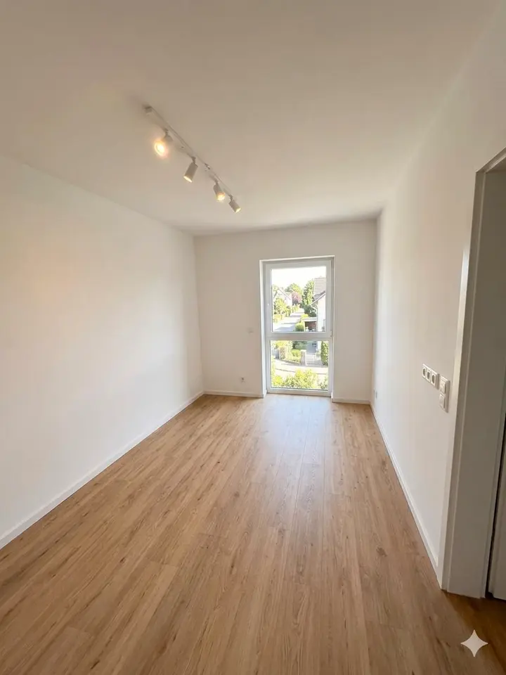4 Zimmer Wohnung mit 100 m² in Würzburg – Bild 3