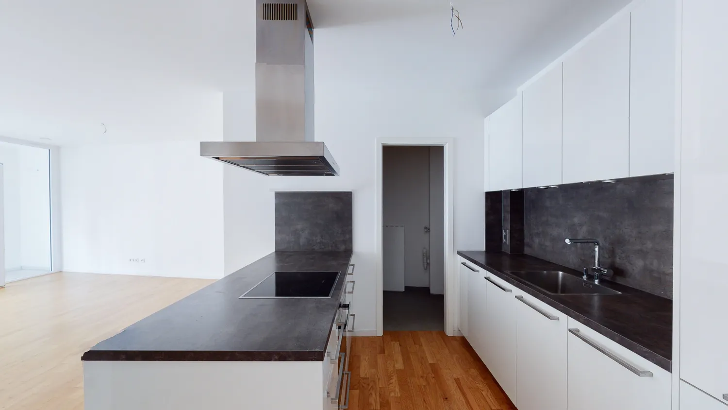 4 Zimmer Wohnung mit 133 m² in Frankfurt am Main – Bild 2