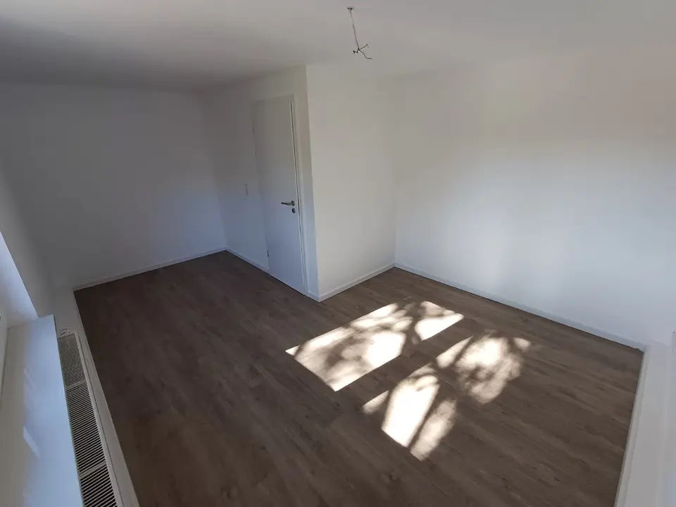 4 Zimmer Haus mit 90 m² in Schwerin – Bild 2