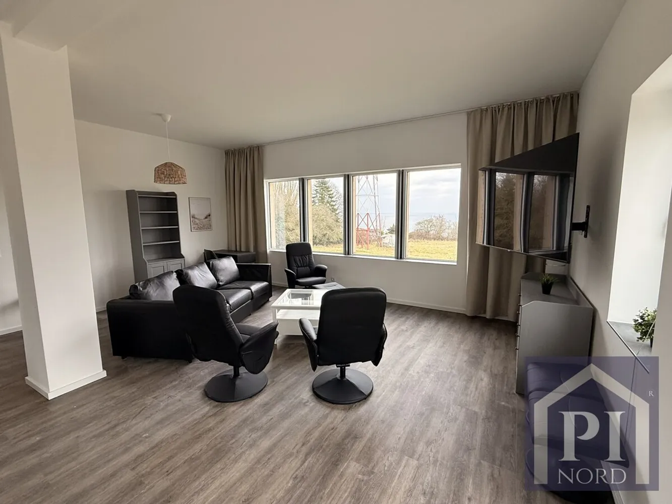 5 Zimmer Wohnung mit 138 m² in Kiel – Bild 2