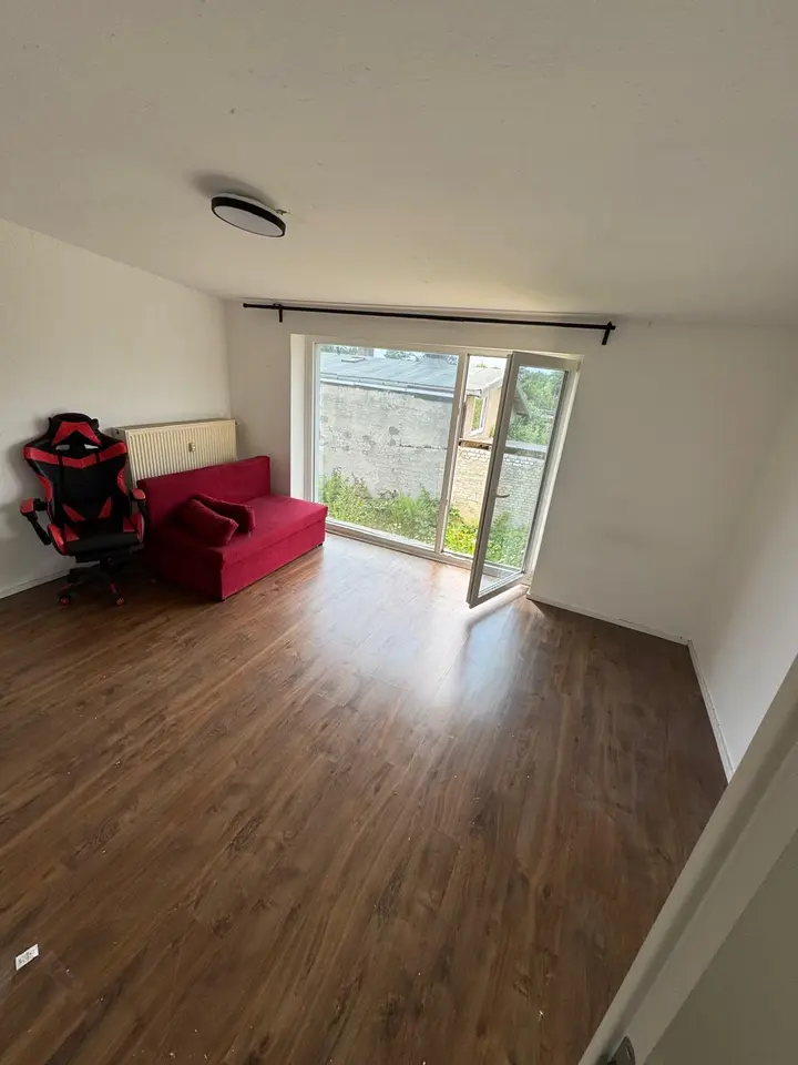 3 Zimmer Wohnung mit 100 m² in Kiel – Bild 1