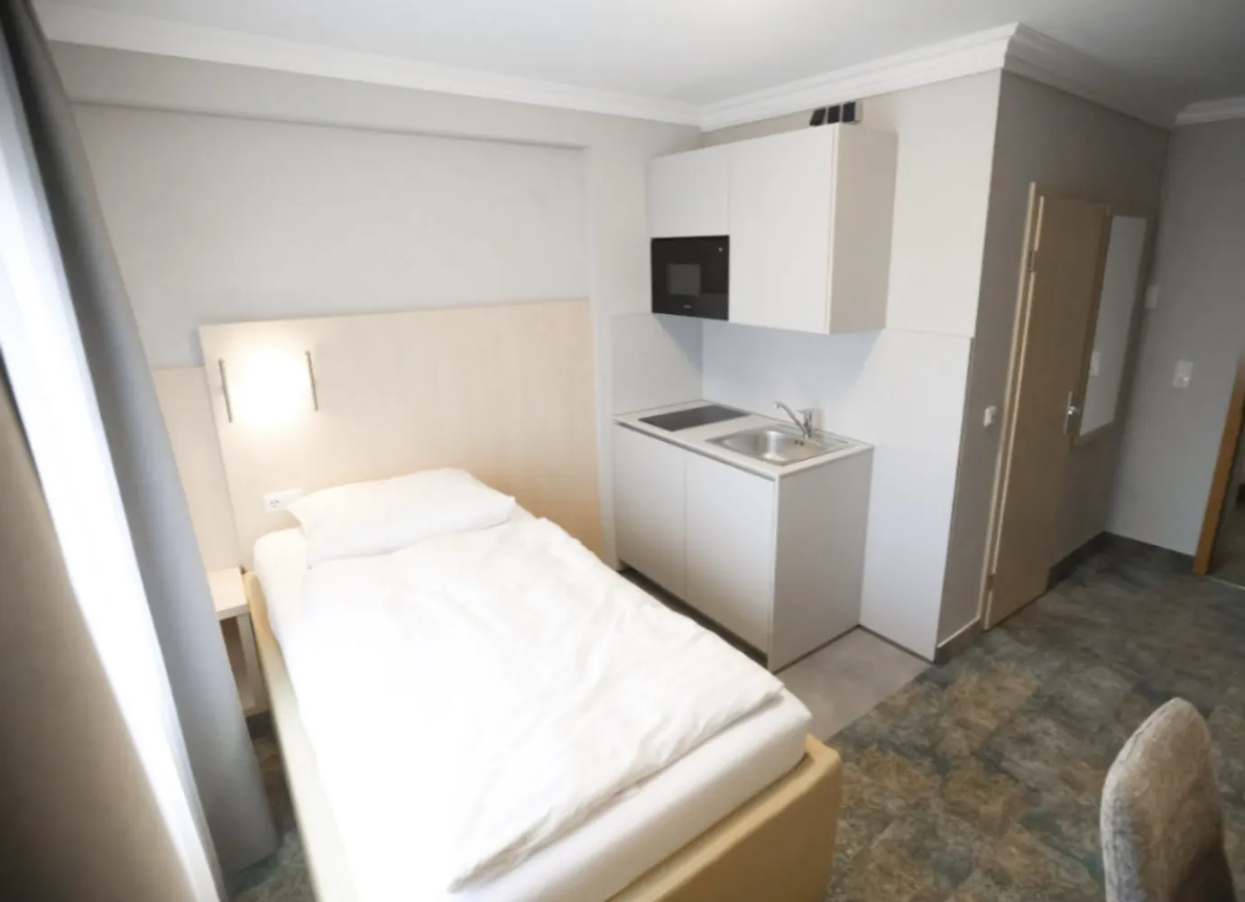 1 Zimmer Wohnung mit 1 m² in Wiesbaden – Bild 3