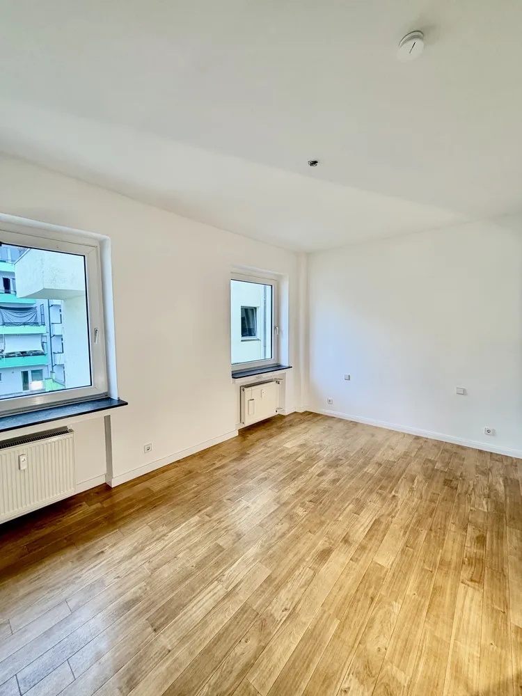 3 Zimmer Wohnung mit 112 m² in Düsseldorf – Bild 4