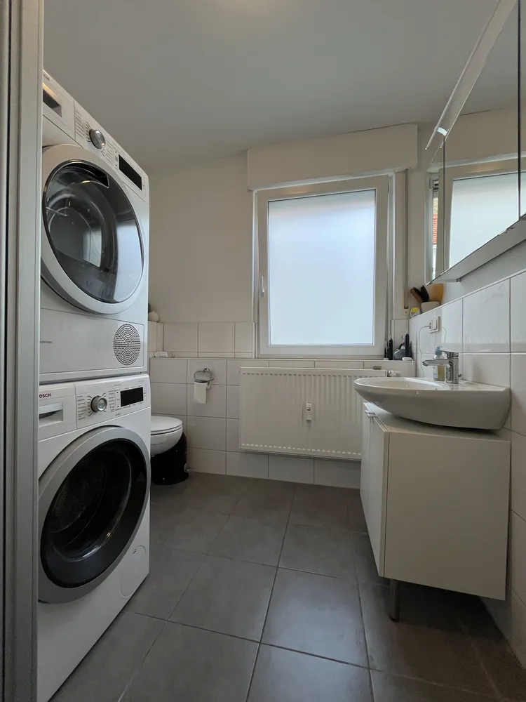 3 Zimmer Wohnung mit 93 m² in Würzburg – Bild 2