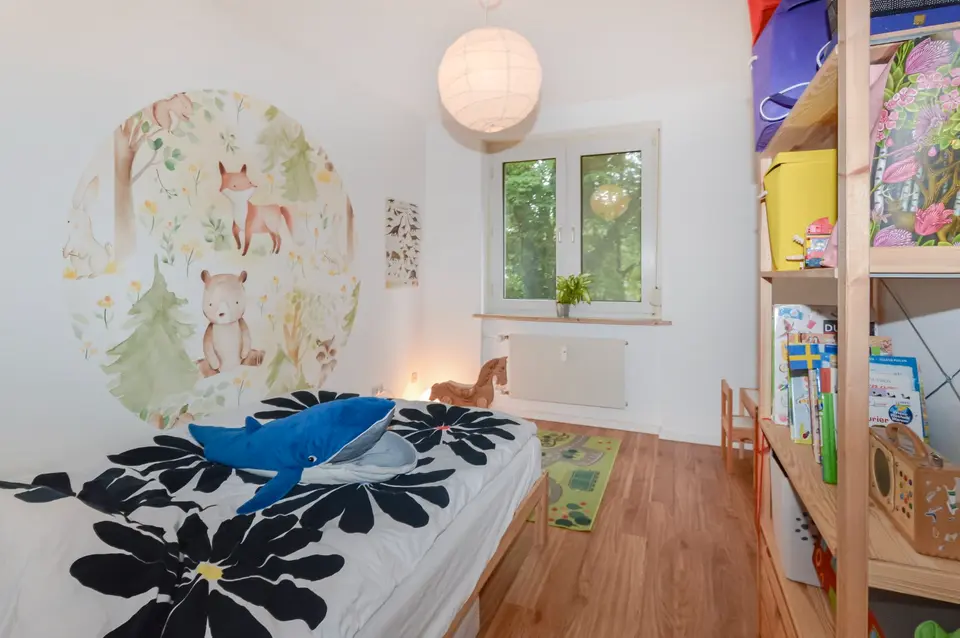 4 Zimmer Wohnung mit 99 m² in Augsburg – Bild 3