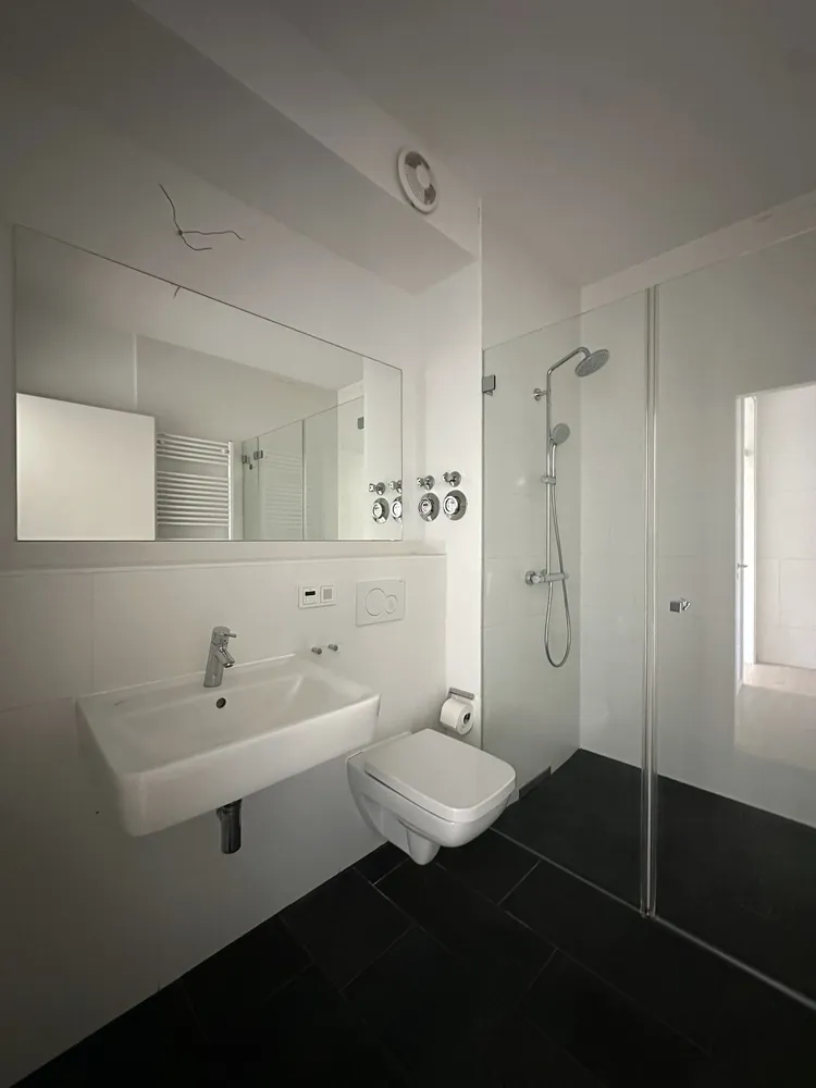 2 Zimmer Wohnung mit 56 m² in Berlin – Bild 7