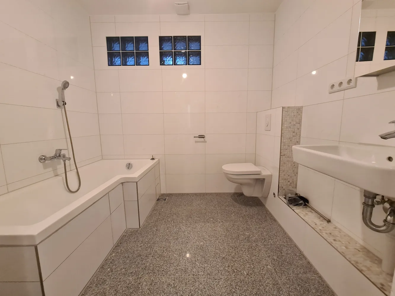 4 Zimmer Wohnung mit 146 m² in Berlin – Bild 11