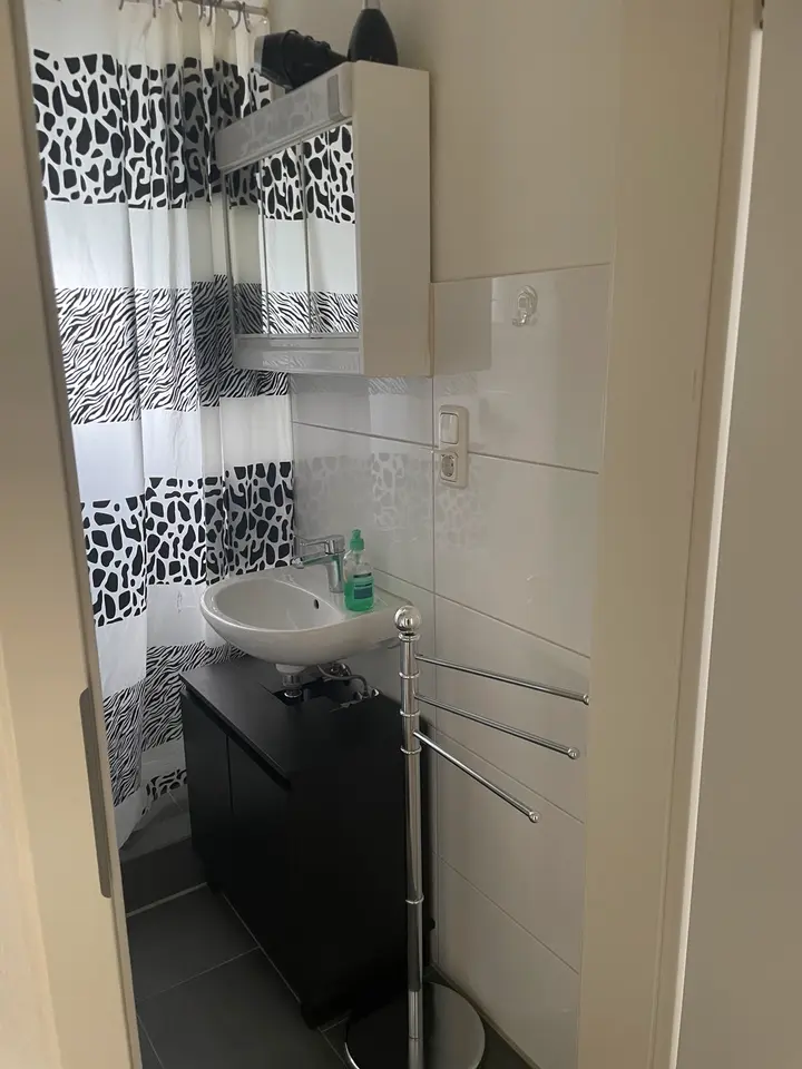 2 Zimmer Wohnung mit 17 m² in Duisburg – Bild 7