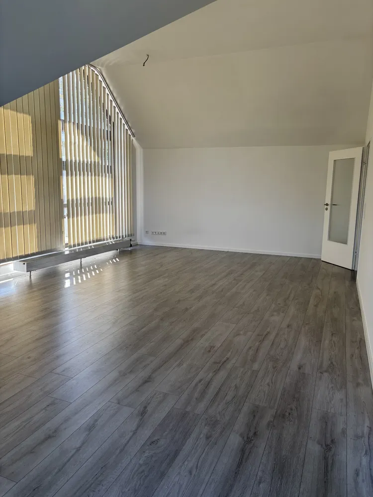 1 Zimmer Wohnung mit 71 m² in Wuppertal – Bild 2