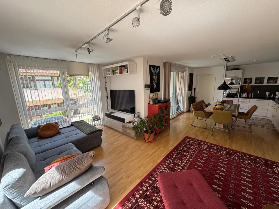 5 Zimmer Wohnung mit 105 m² in Herrenberg – Bild 1