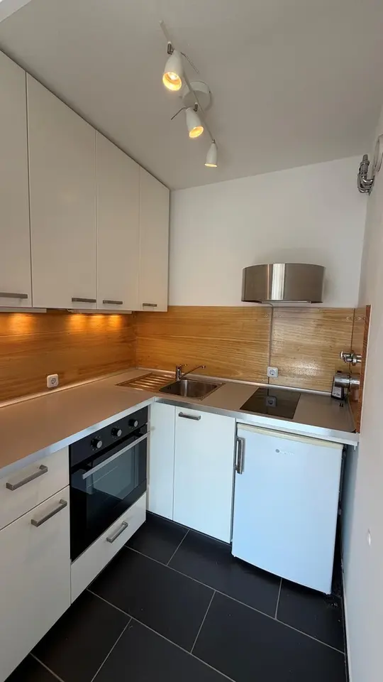 2 Zimmer Wohnung mit 38 m² in Augsburg – Bild 3
