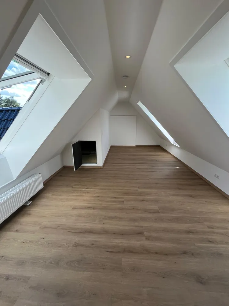 4 Zimmer Wohnung mit 112 m² in Hamburg – Bild 8