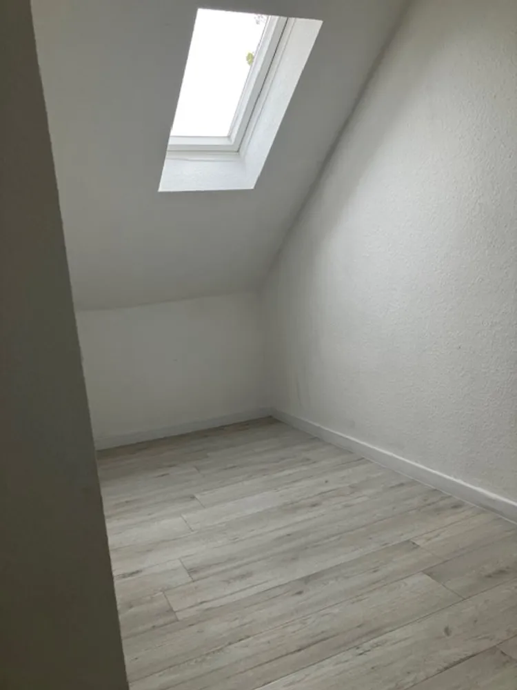 4 Zimmer Wohnung mit 95 m² in Plauen – Bild 11