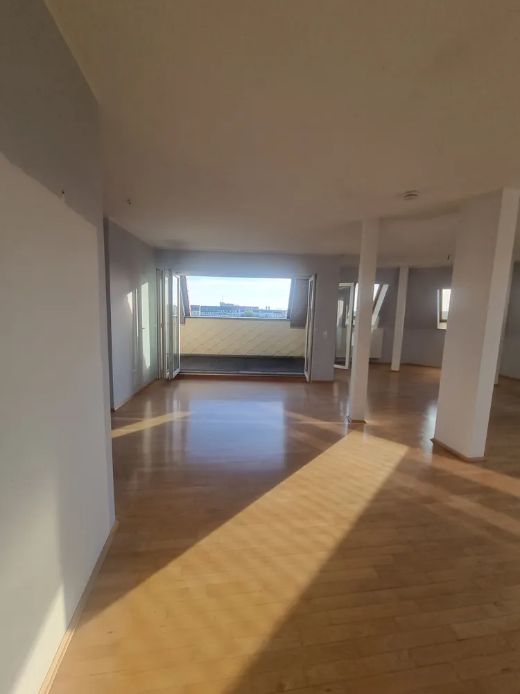 4 Zimmer Wohnung mit 140 m² in Leipzig – Bild 8