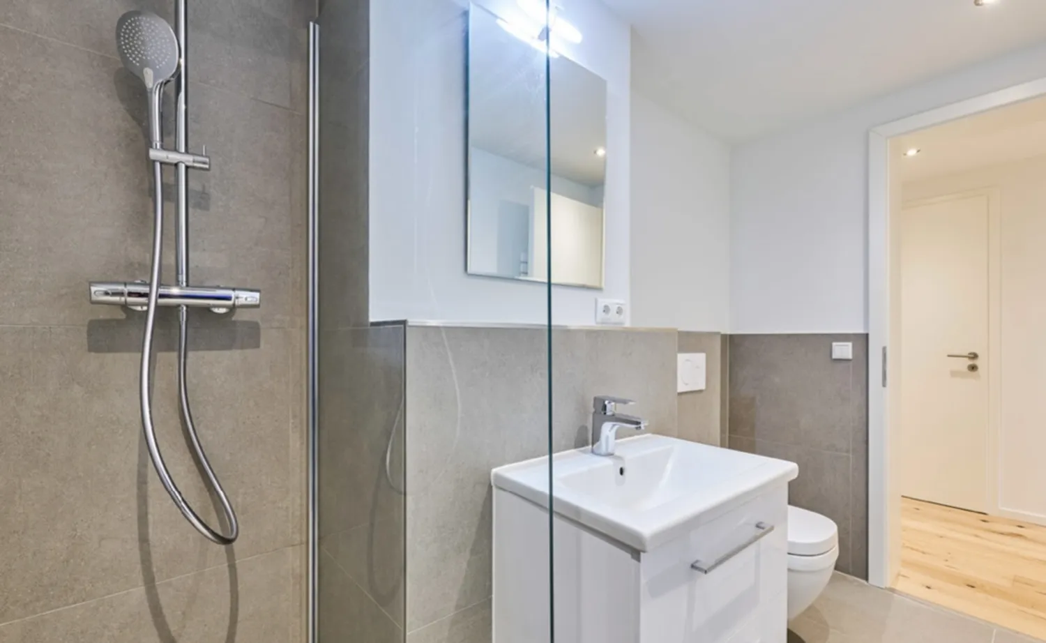 2 Zimmer Wohnung mit 46 m² in Augsburg – Bild 1
