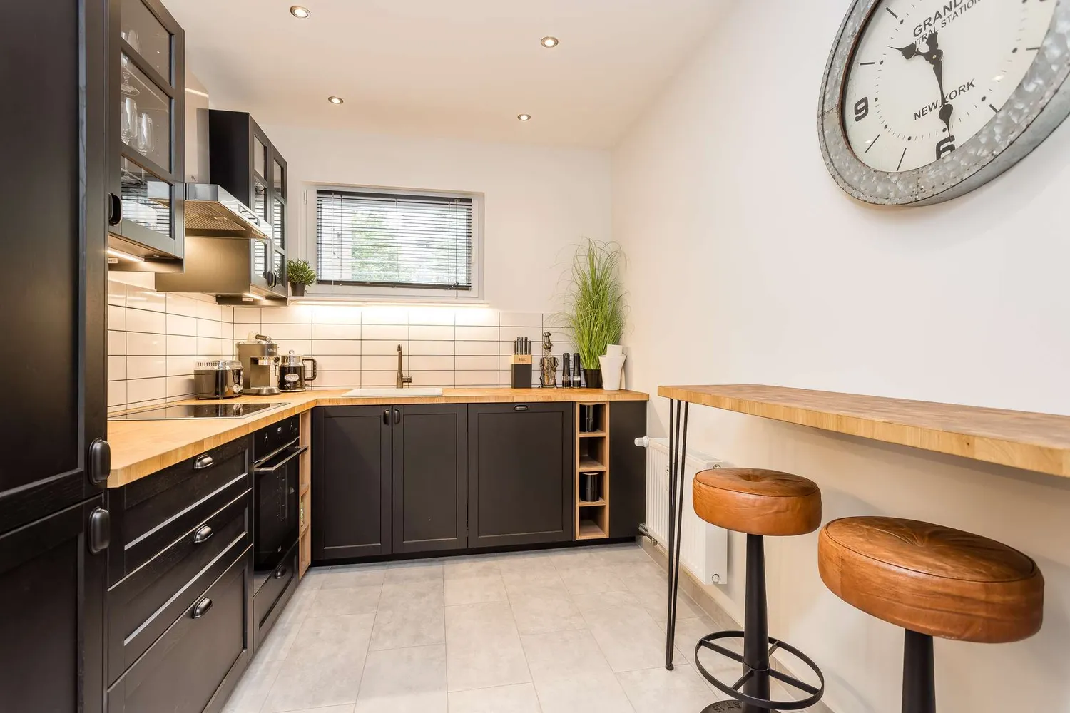 2 Zimmer Wohnung mit 70 m² in Berlin – Bild 7