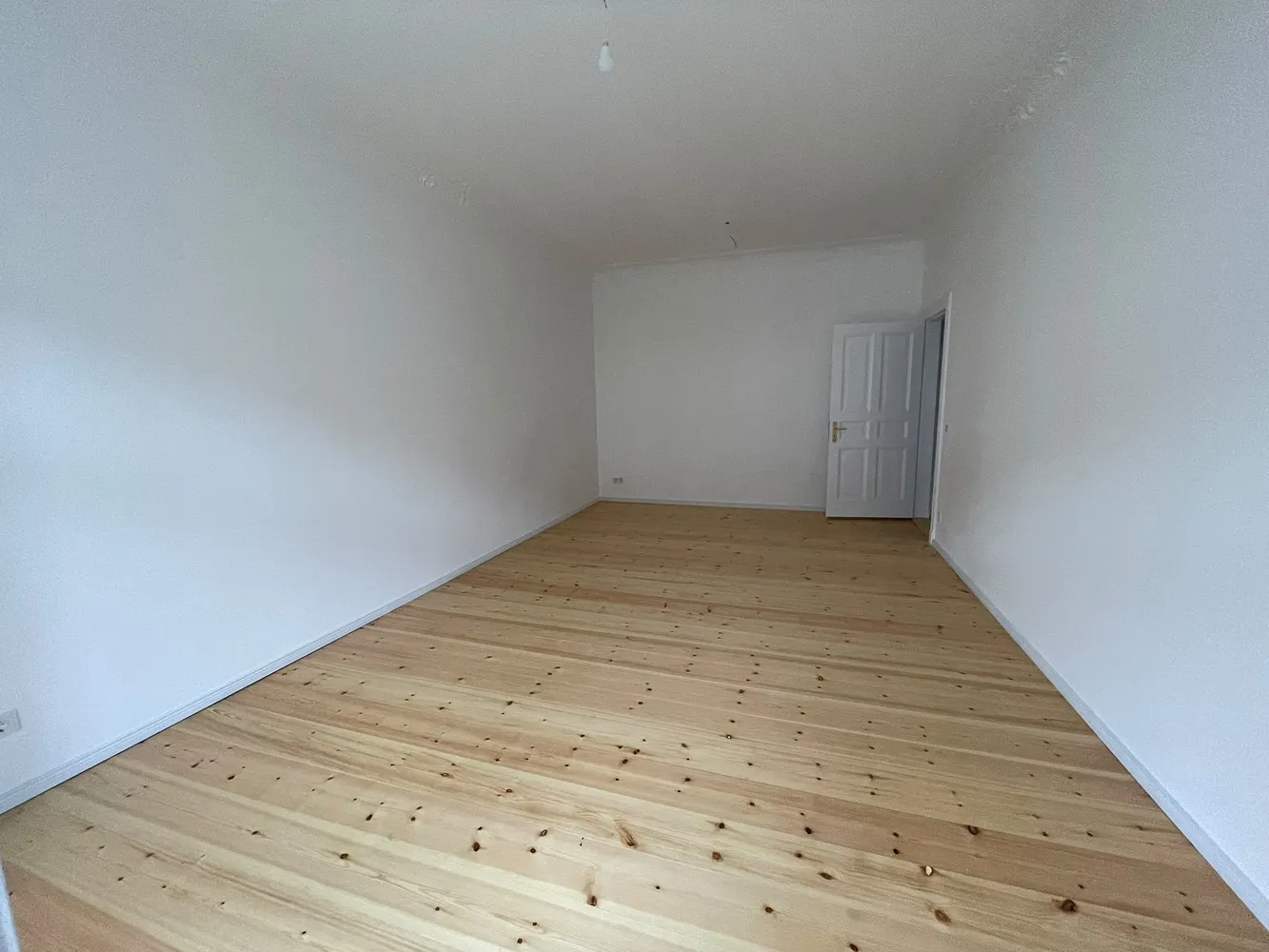 2 Zimmer Wohnung mit 68 m² in Berlin – Bild 5