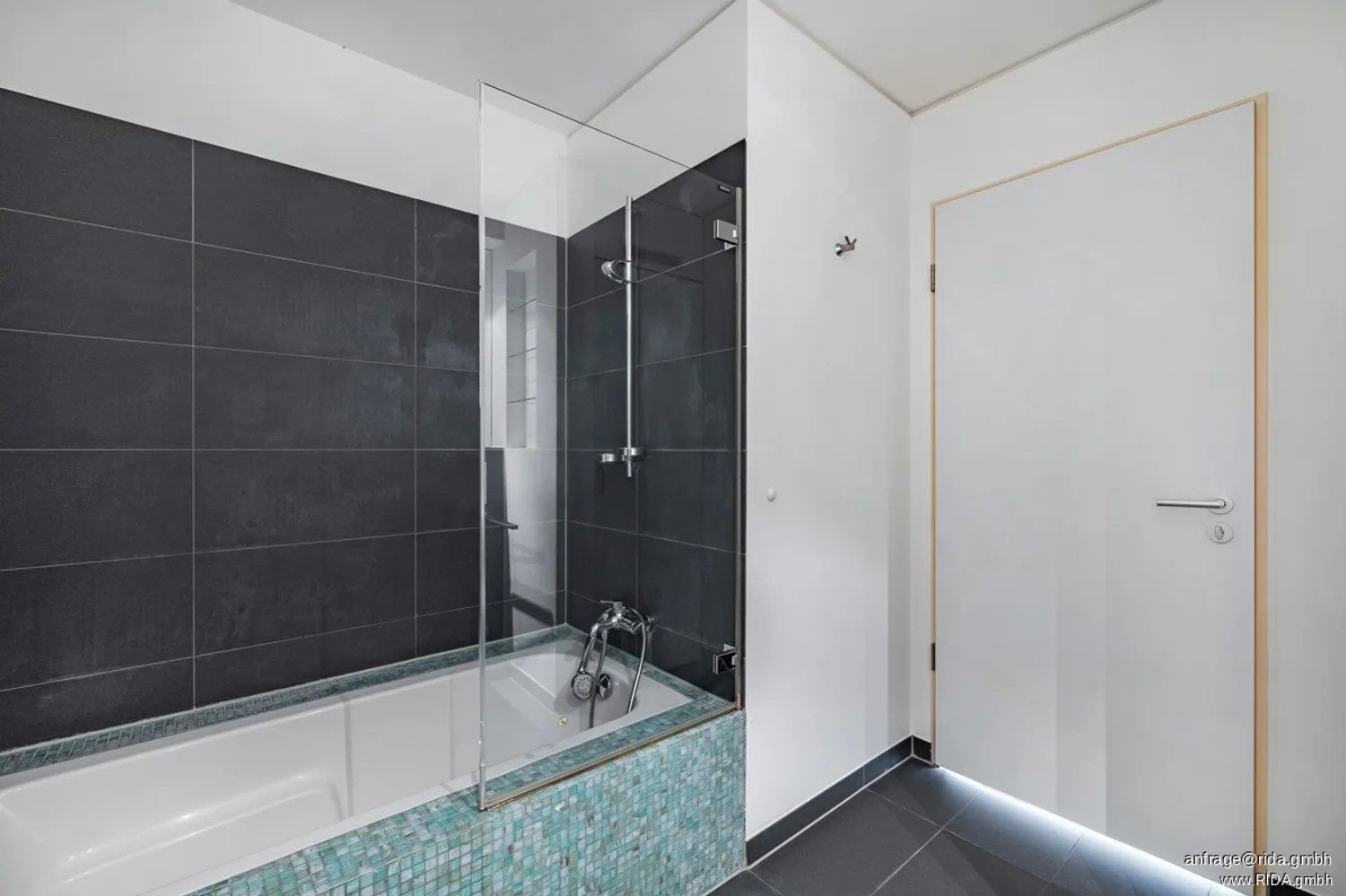 2 Zimmer Wohnung mit 68 m² in Köln – Bild 7