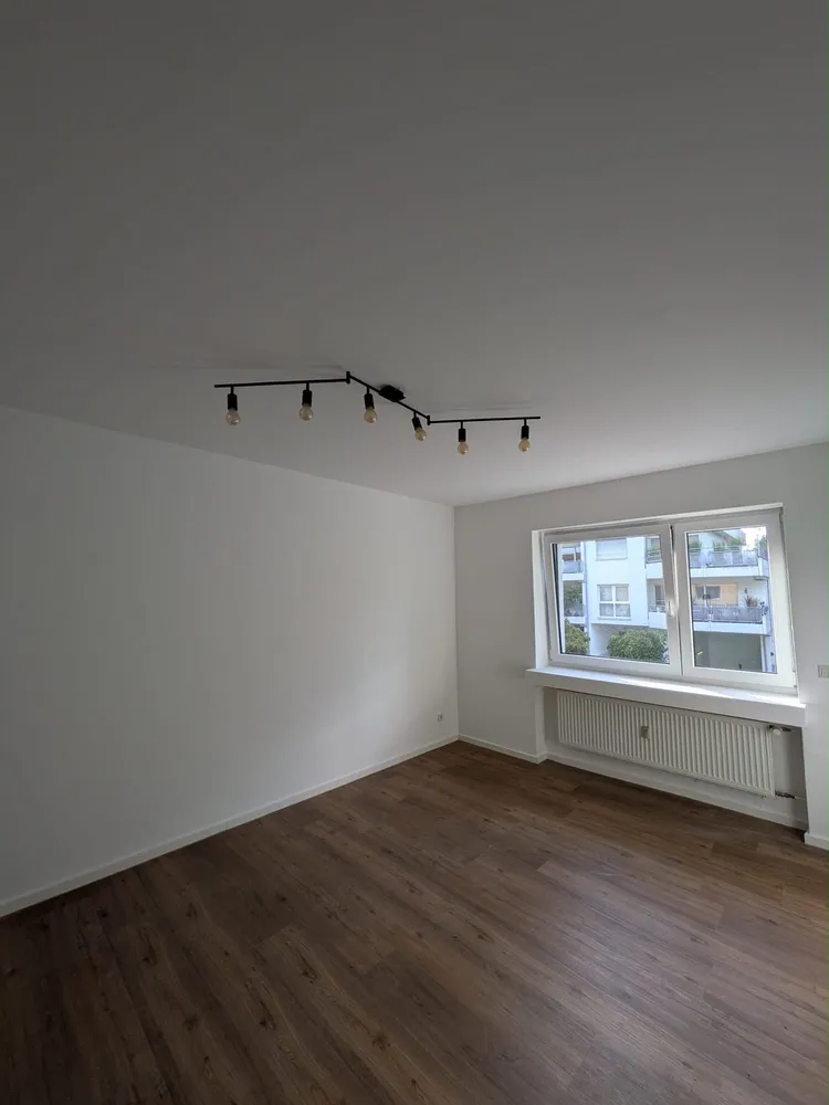 2 Zimmer Wohnung mit 72 m² in Köln – Bild 2