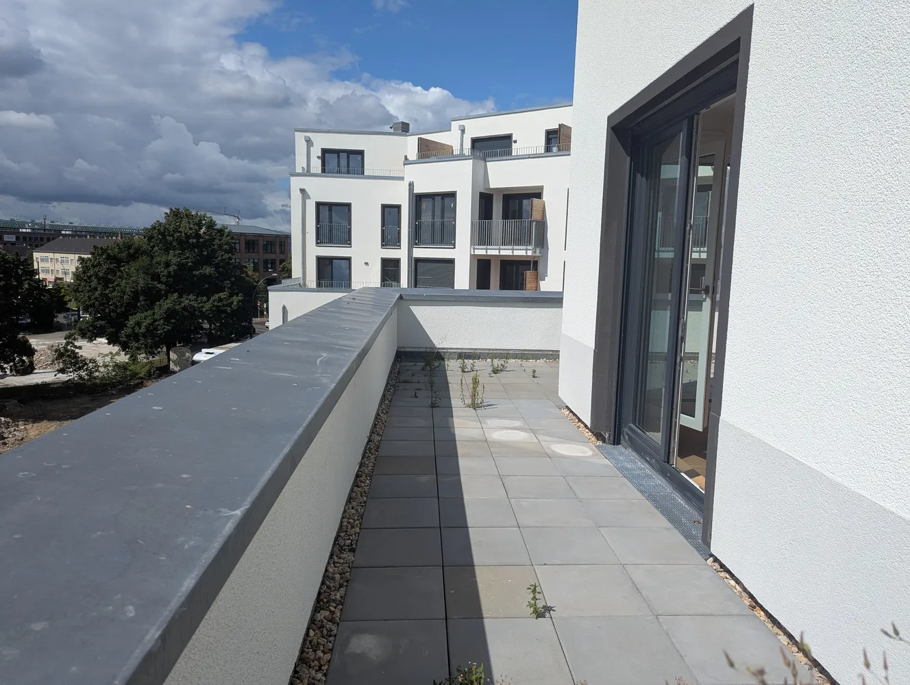 1 Zimmer Wohnung mit 83 m² in Berlin – Bild 12