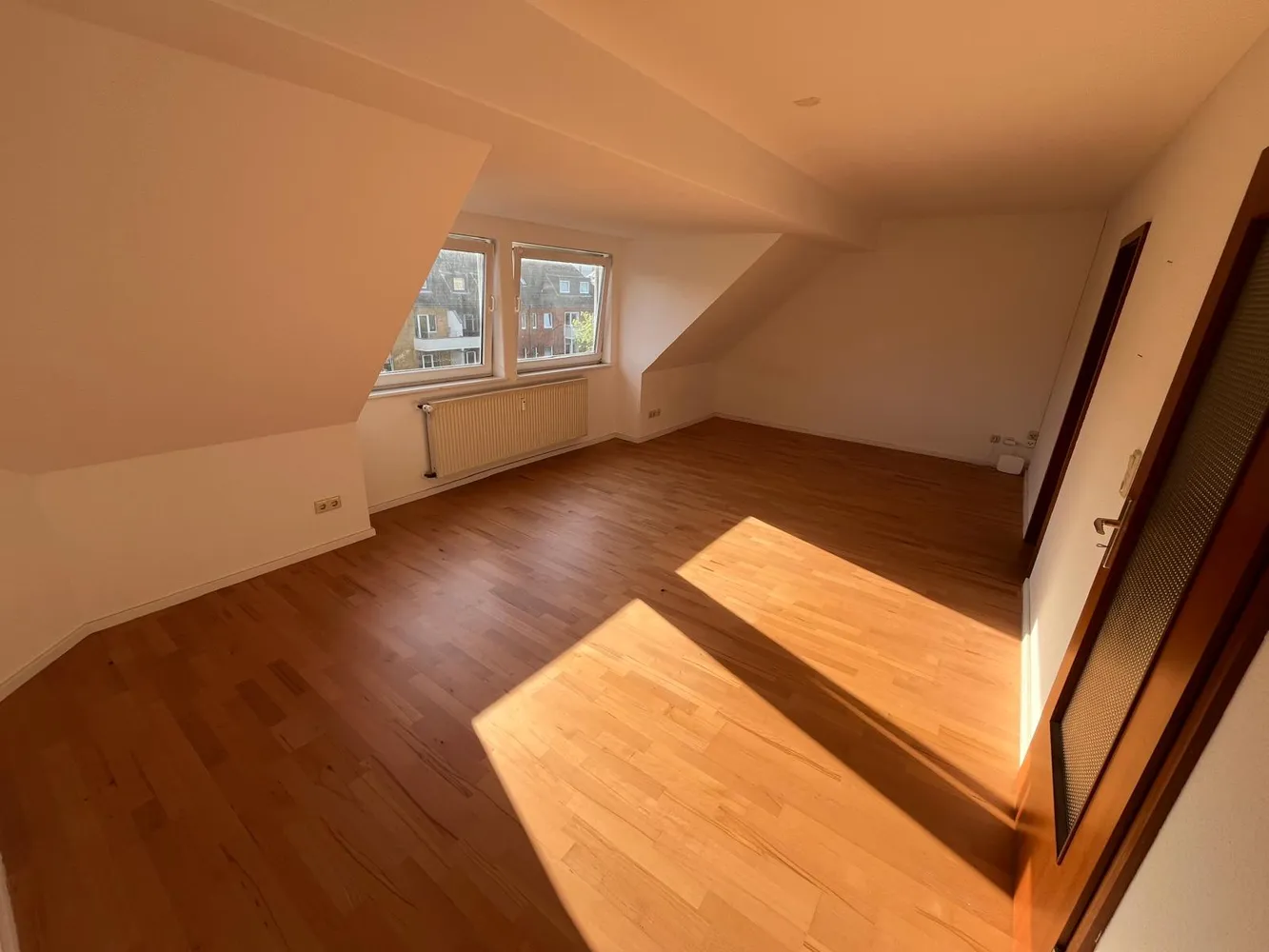1 room apartment with 45 m² in Cologne – Photo 9