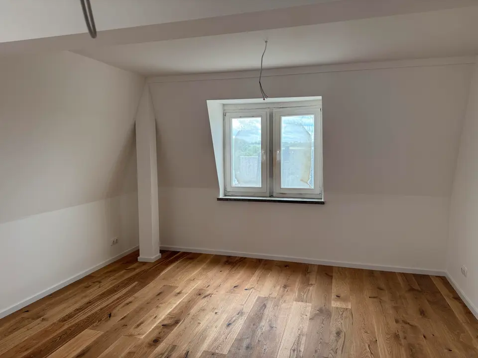 4 Zimmer Wohnung mit 90 m² in Mittweida – Bild 2