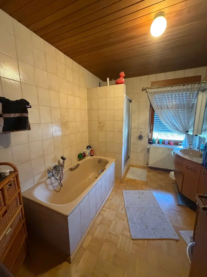 5 Zimmer Wohnung mit 212 m² in Düren – Bild 5