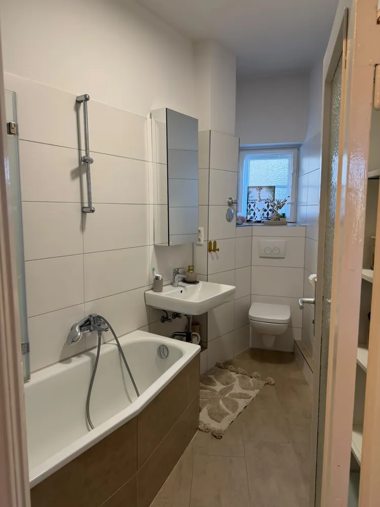 2 room apartment with 58 m² in Berlin – Photo 4