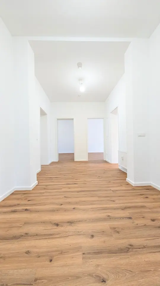 6 Zimmer Wohnung mit 245 m² in Leipzig – Bild 5