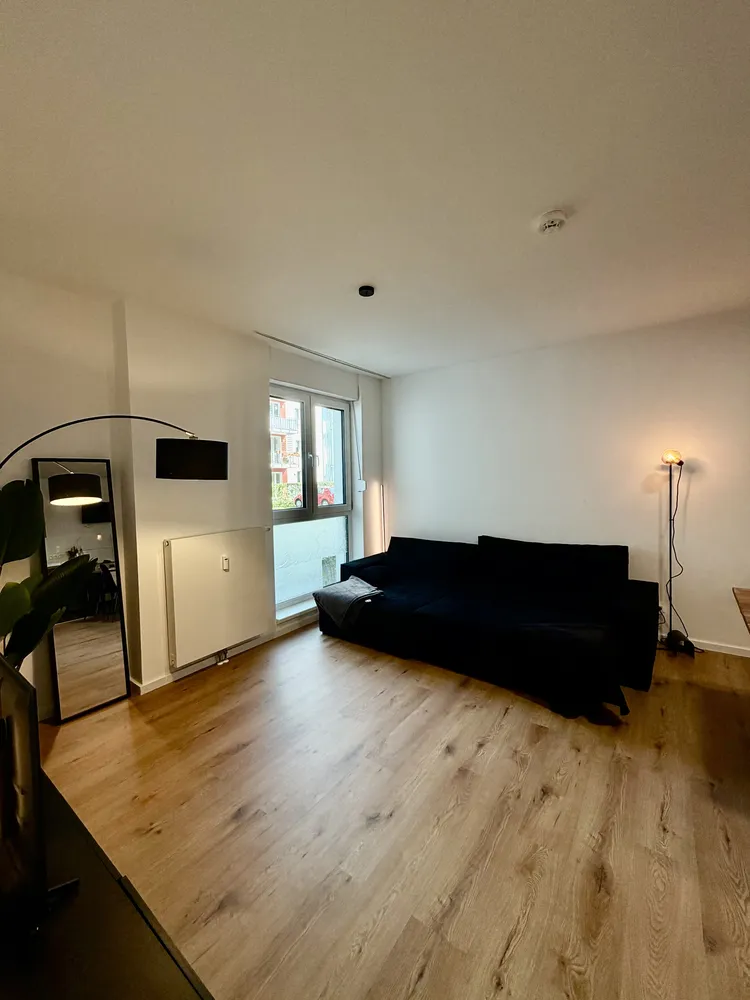 4 room apartment with 77 m² in Berlin – Photo 1