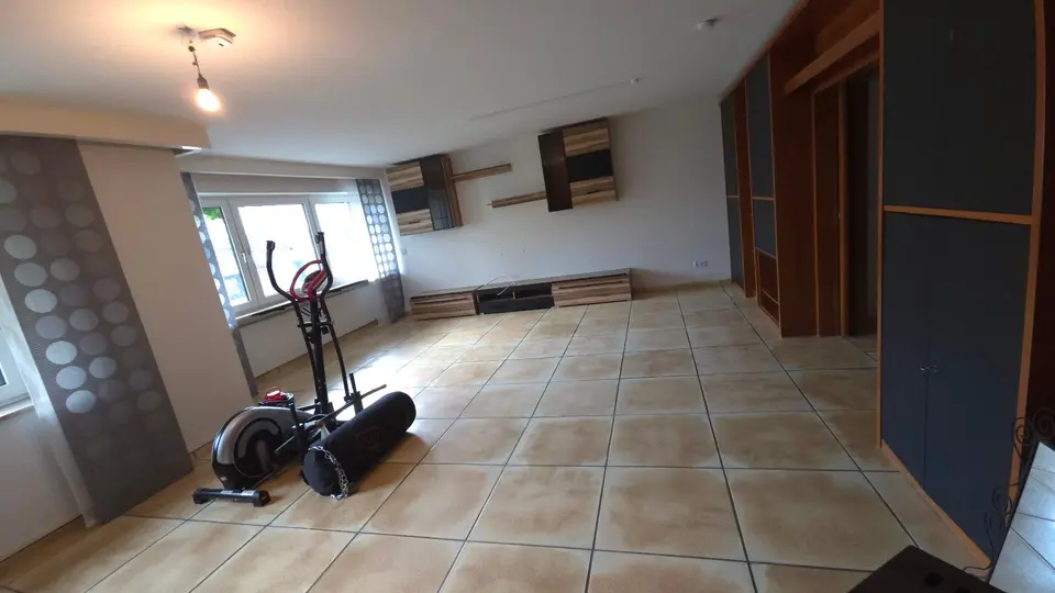 6 Zimmer Haus mit 180 m² in Hof – Bild 1