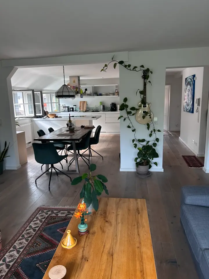 4 Zimmer Wohnung mit 123 m² in Stuttgart – Bild 4