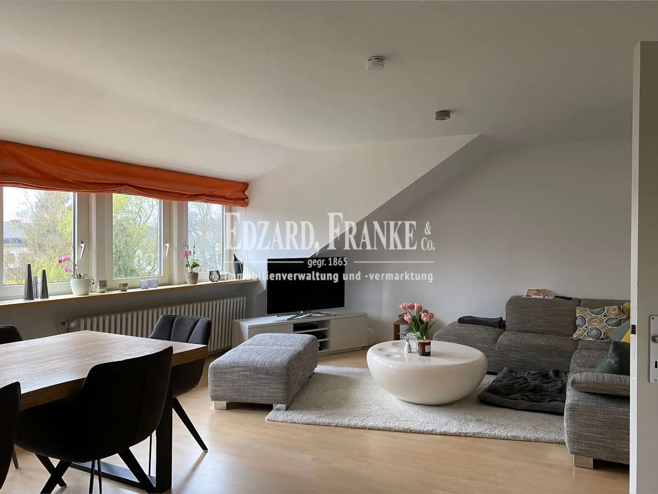 2 Zimmer Wohnung mit 70 m² in Bremen – Bild 2