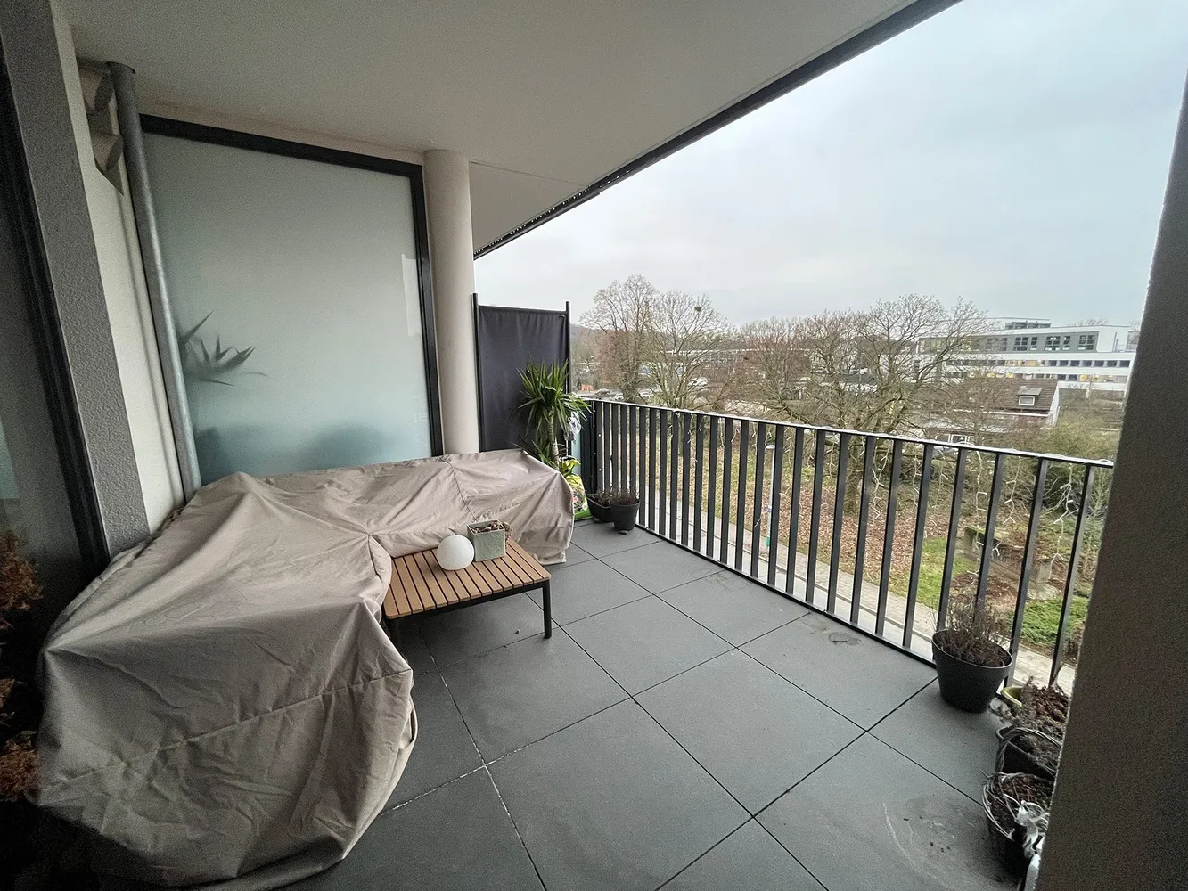 4 room apartment with 93 m² in Düsseldorf – Photo 8