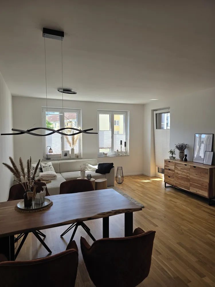 2 Zimmer Wohnung mit 64 m² in Dresden – Bild 1