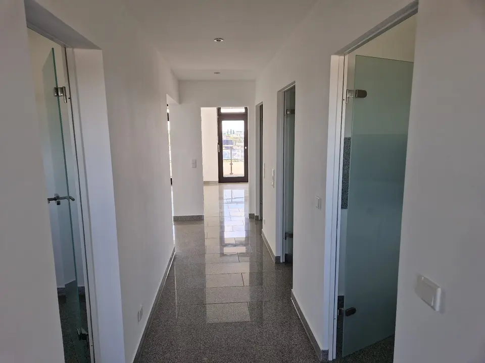3 Zimmer Wohnung mit 89 m² in Krefeld – Bild 8