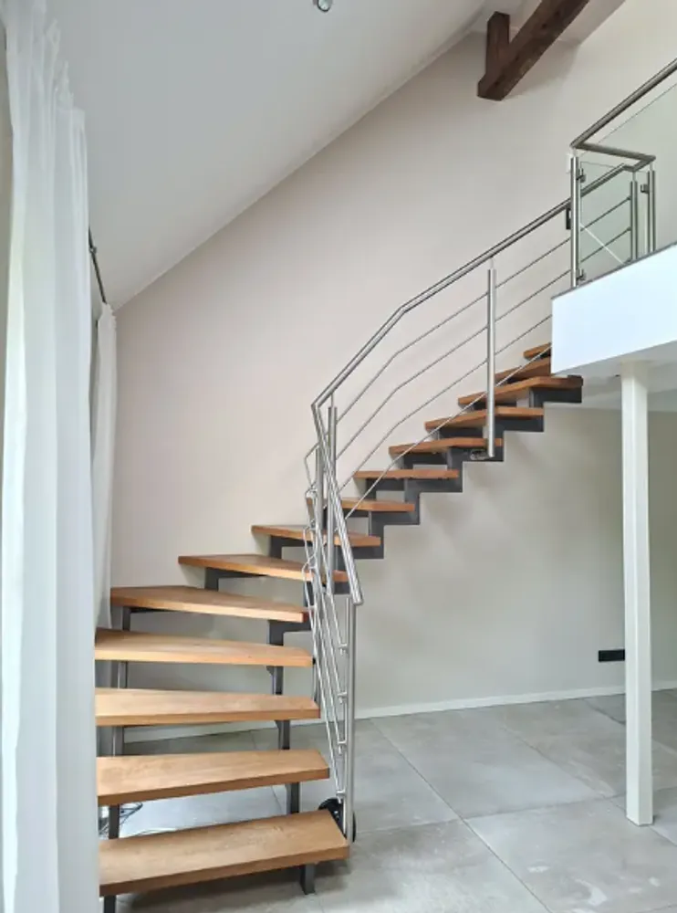 2 Zimmer Wohnung mit 170 m² in Düsseldorf – Bild 12