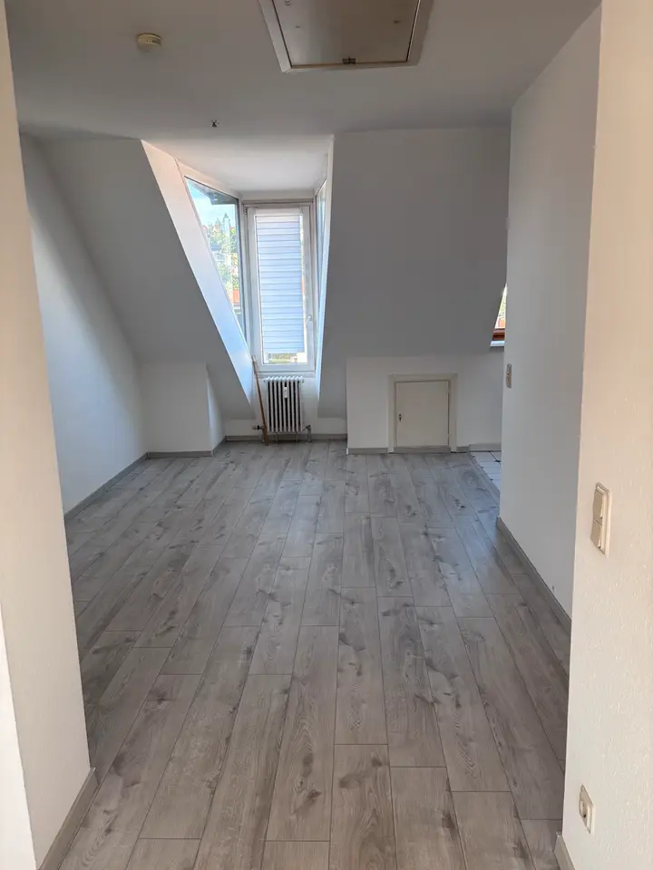 2 Zimmer Wohnung mit 58 m² in Pforzheim – Bild 2