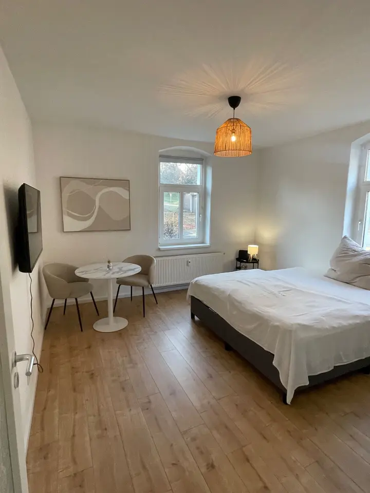 Shared room with 50 m² in Freital – Photo 1