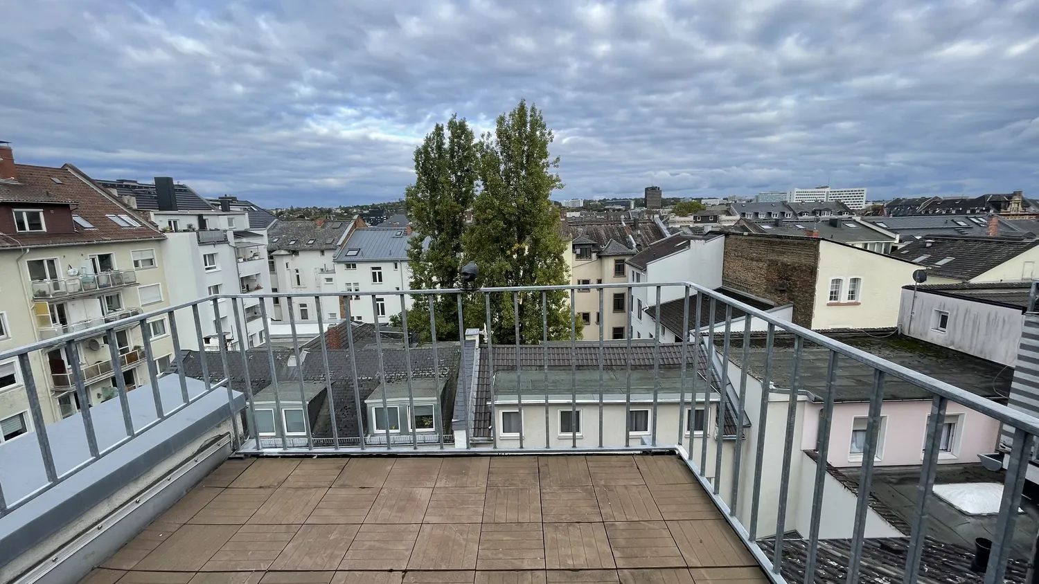 2 Zimmer Wohnung mit 53 m² in Wiesbaden – Bild 2