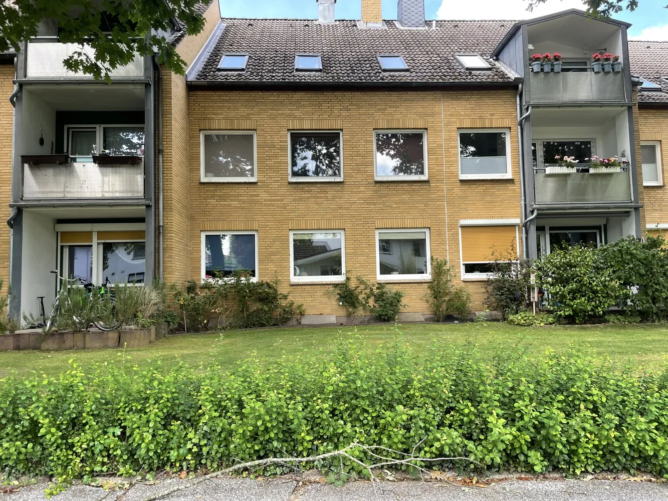4 Zimmer Wohnung mit 76 m² in Hamburg – Bild 2