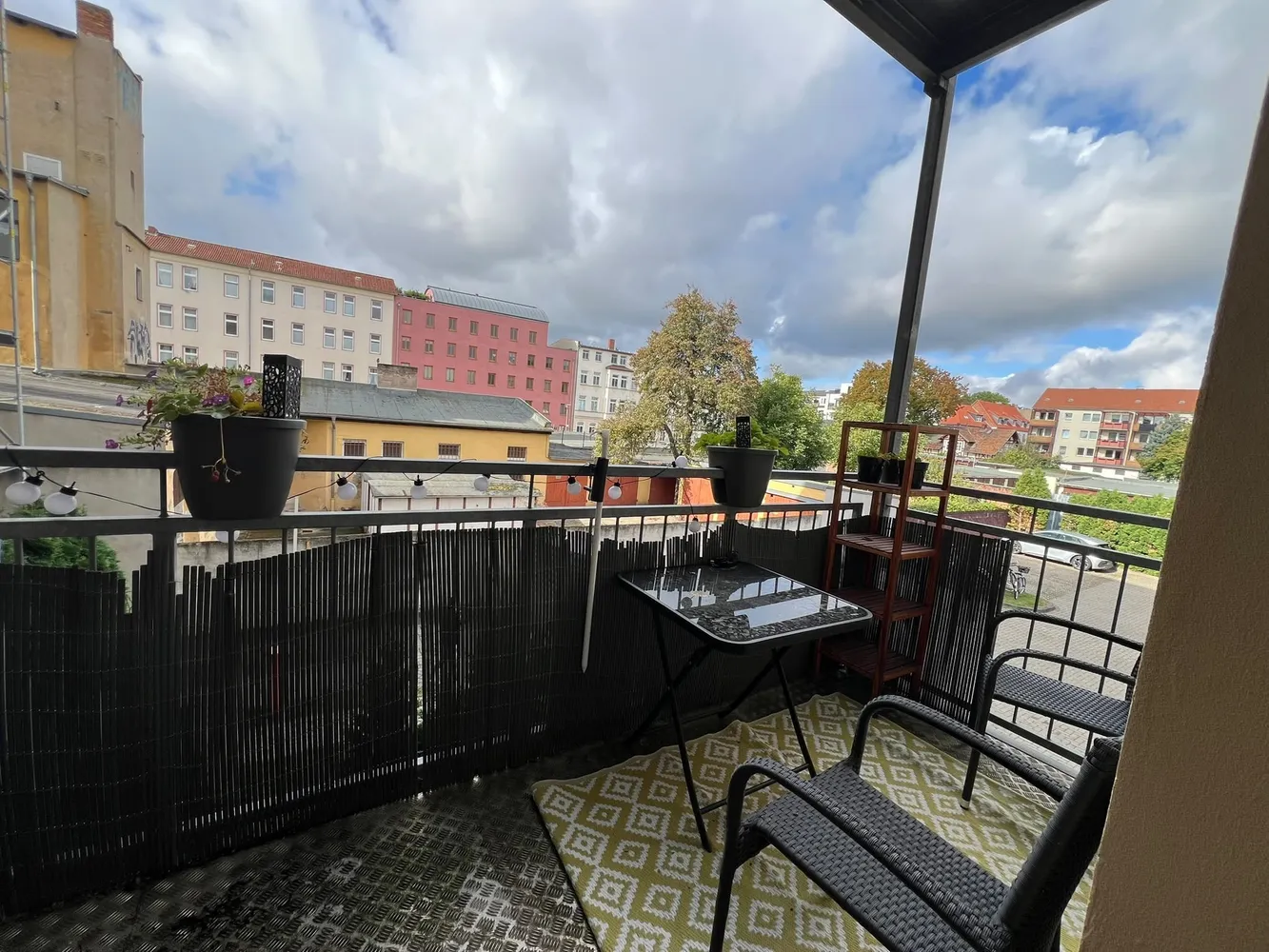 1 Zimmer Wohnung mit 53 m² in Magdeburg – Bild 2