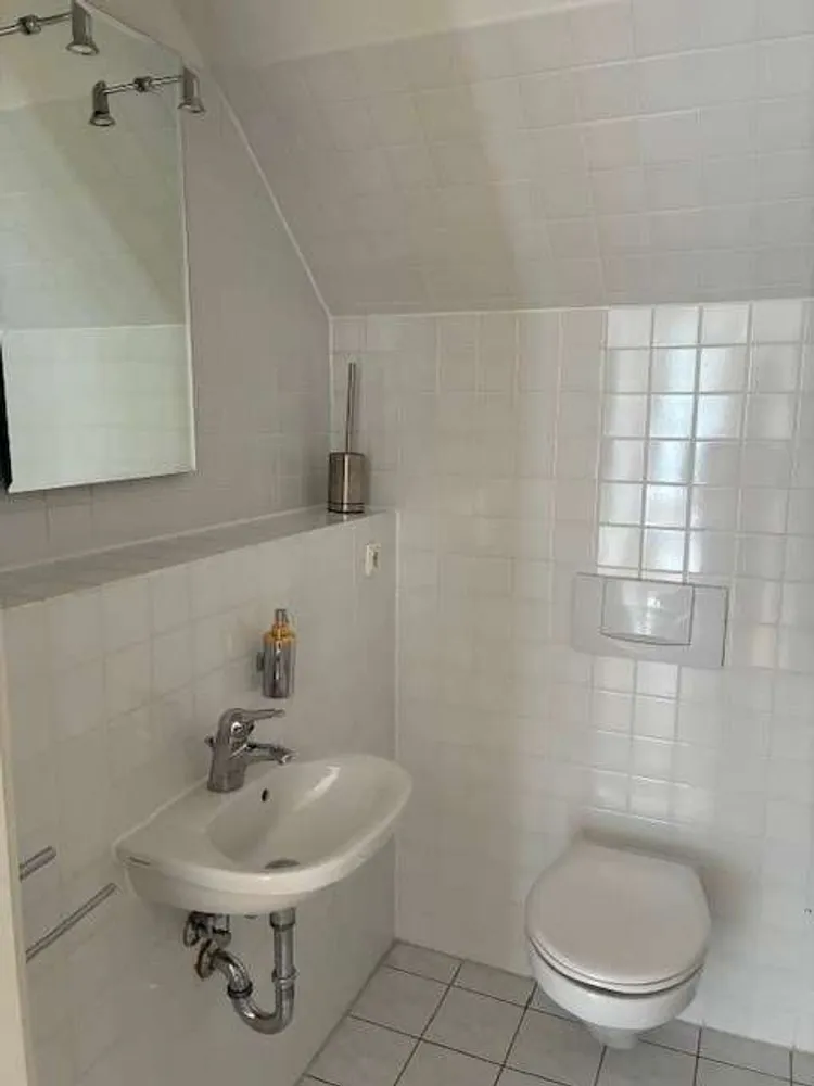 2 Zimmer Wohnung mit 127 m² in Hamburg – Bild 11