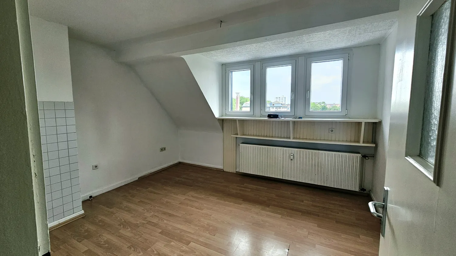 2 Zimmer Wohnung mit 78 m² in Krefeld – Bild 3