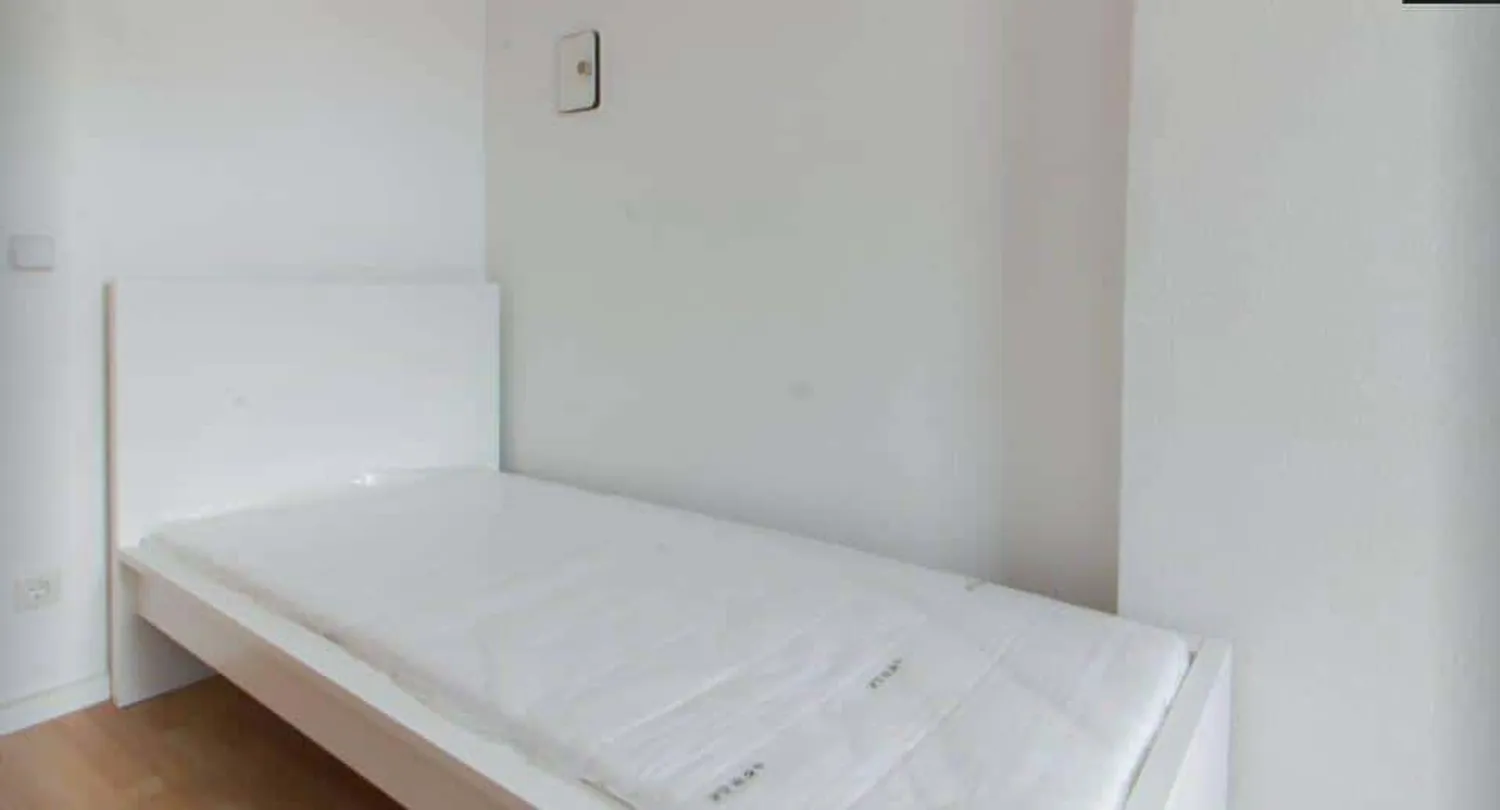 WG-Zimmer mit 14 m² in Berlin – Bild 2