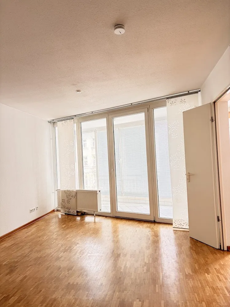 3 room apartment with 74 m² in Berlin – Photo 2